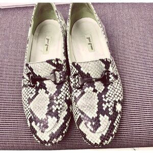 Paul Green womens shoes  python snakeskin loafers slip ons size 7 casual /profes